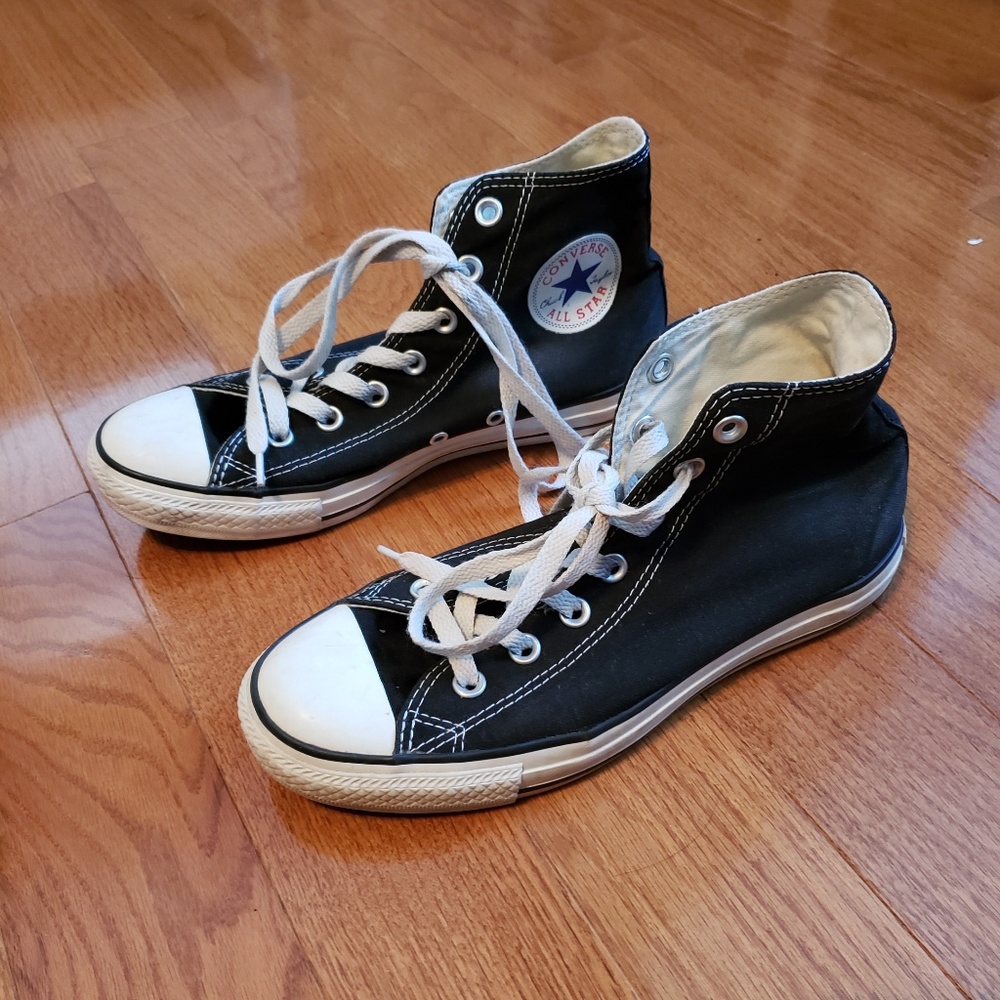 Black Converse